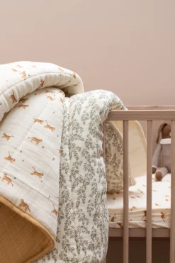 Bay Leaves Quilted Blanket | 120 x 100 cm