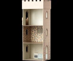 Castle with Kitchen