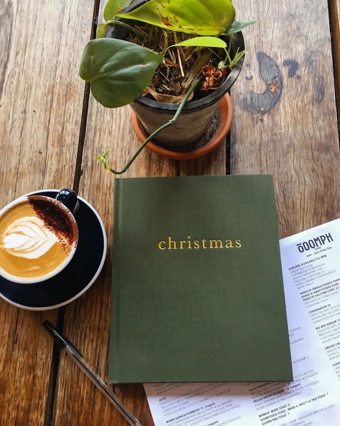Christmas - Family Christmas Book FOREST GREEN by Write To Me