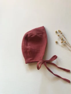 Cotton Gauze Round Bonnet for Minikane x Gordis 34cm Dolls | Burgundy