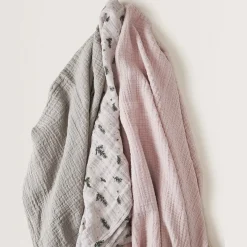 Garbo&Friends Muslin Swaddle Blanket | Rosemary