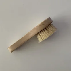 Olli Ella Dinkum Doll Brush