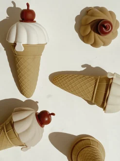 4 Pack Silicone Ice Cream Moulds
