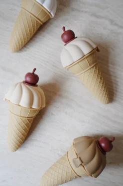 4 Pack Silicone Ice Cream Moulds