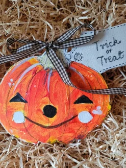 Set of 3 Illustrated Halloween Tags | Pumpkins