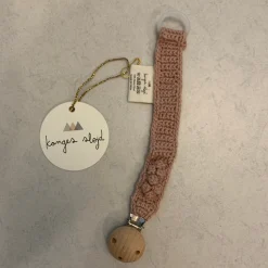 Toma Knitted Organic Wool Pacifier Clip | Rose Blush