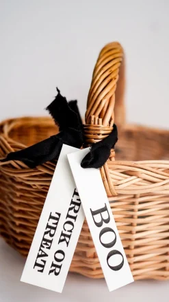 Trick or Treat Tags