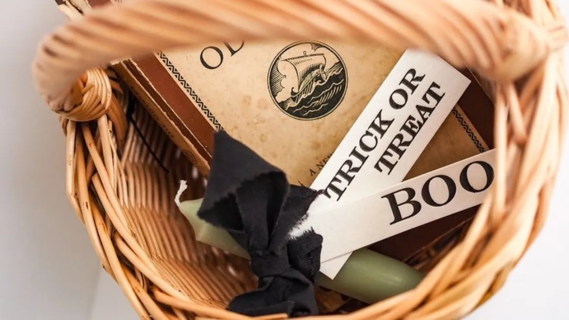 Trick or Treat Tags