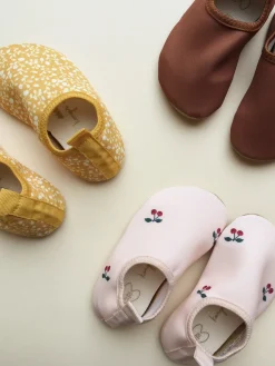 UV Swim Shoes in Blossom Mist by Konges Slojd