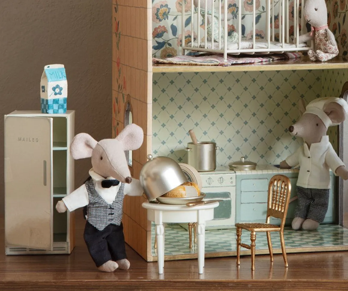 Waiter Mouse